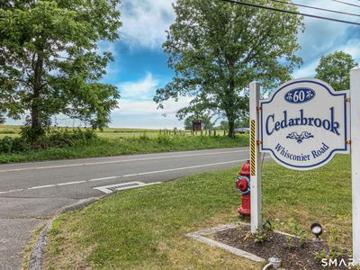 11 Cedarbrook Townhouse #11, Brookfield, CT, 06804