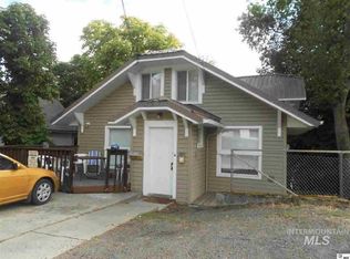 917 Wheatland Ct #1/2, Moscow, ID 83843