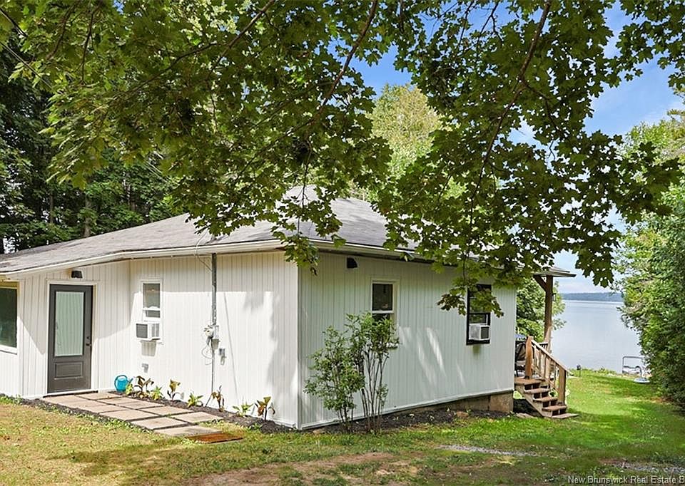 1st image of 47 Birchmount Rd