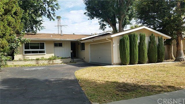 1st image of 22711 Criswell St