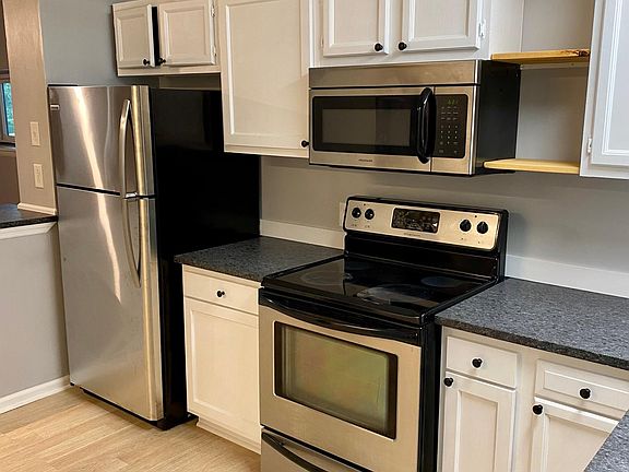 3rd image of 902 Tremont St APT C