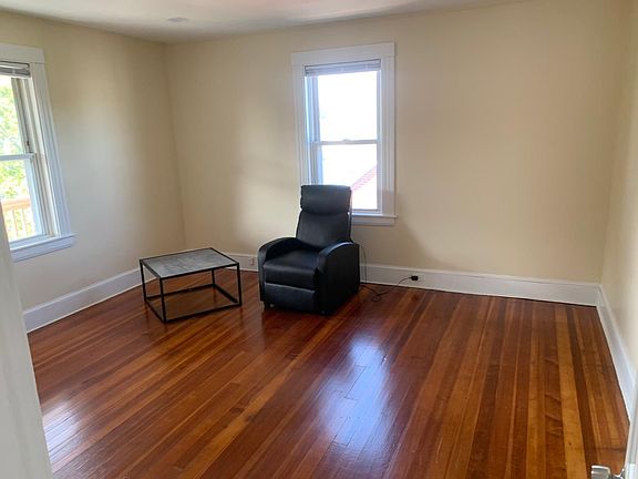 3rd image of 31 Saint Joseph Ave #3