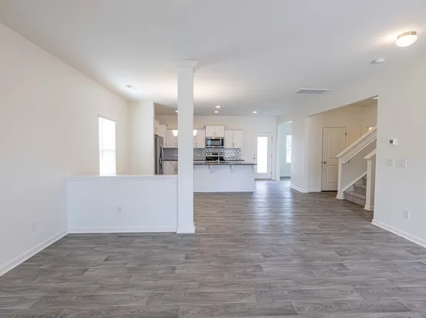 113 Fairfield Dr, Troutman, NC 28166