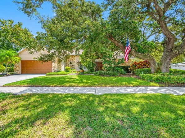 1100 BRAMBLEWOOD DRIVE, SAFETY HARBOR, FL 34695