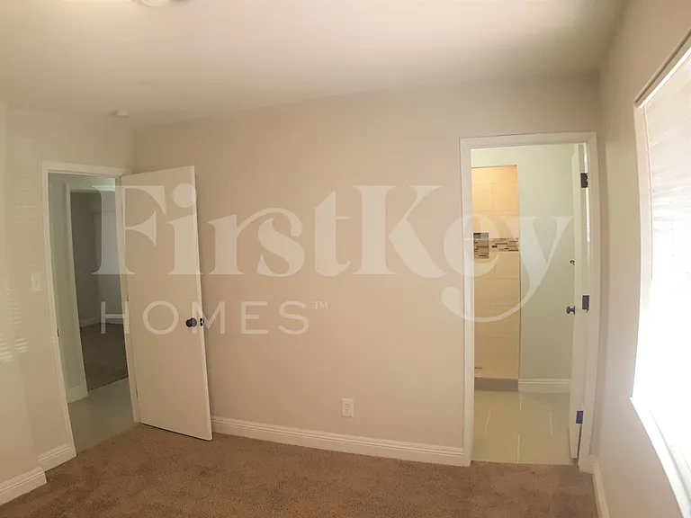 1209 Ralph Cir — Photo 12