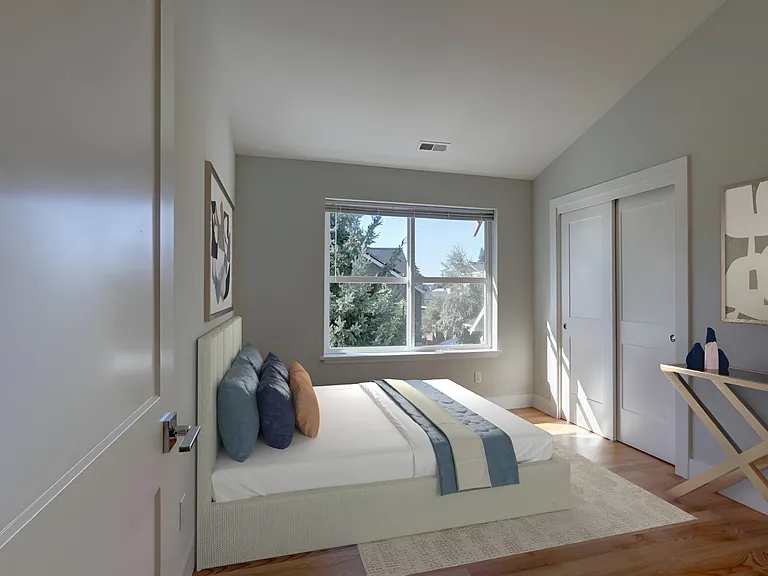 6019 37th Ave NE — Photo 11