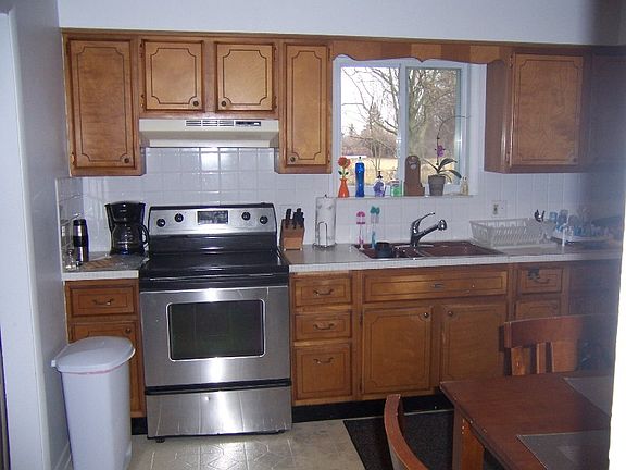 5th image of 5691 Miriam Dr