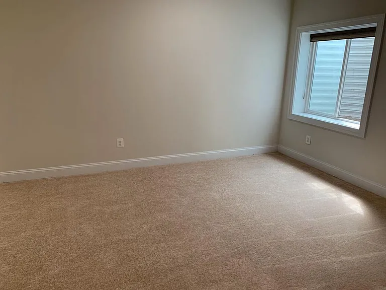 23700 Kilkerran Dr — Photo 16