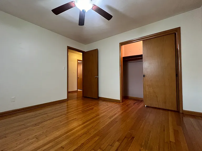 2250 S Virginia Ave — Photo 17