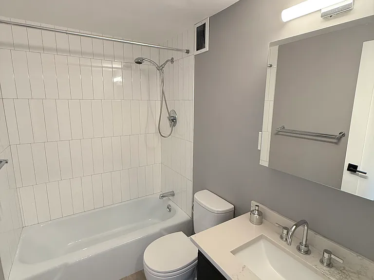 846B Massachusetts Ave #4A — Photo 6