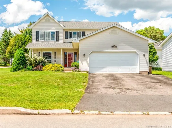 90 Westminster Ct, Saint John, NB E2K 4S3