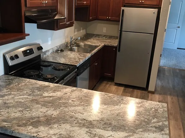 hg150, 150 S Fisk St #11, Green Bay, WI 54303