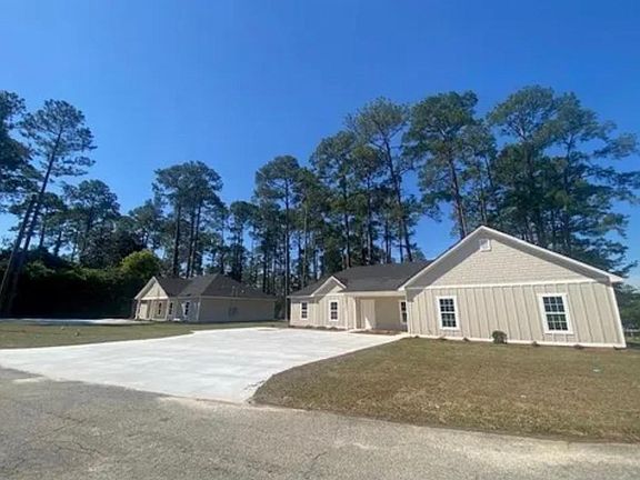 4th image of 2308 Mimosa Dr
