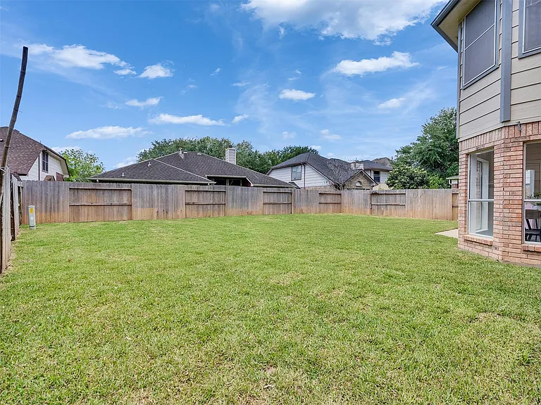246 Cedar Elm Ln — Photo 47