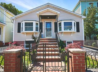 71 Oak St #71, Somerville, MA 02143