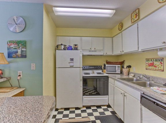 3rd image of 850 Mallery St #12A