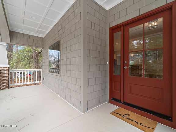 3rd image of 121 Lamplighter Village Drive