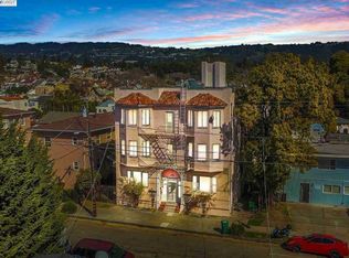5800 Walnut St, Oakland, CA 94605