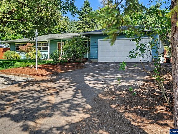 2nd image of 4920 Jones Rd SE