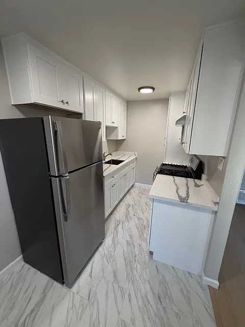 1 bed, 740 sqft, $1,895 — Photo 2
