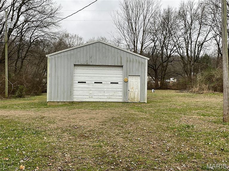 Listing photo 4