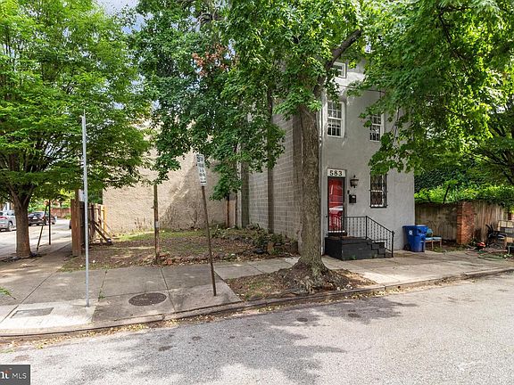 3rd image of 583 Orchard St