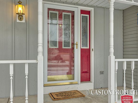 5th image of 2520 Thorn Creek St SE