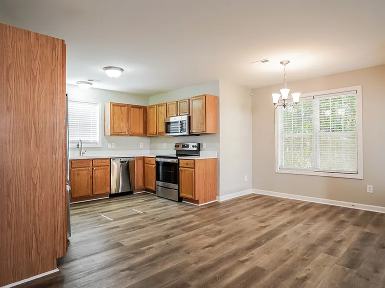 3206 Hayling Dr — Photo 7