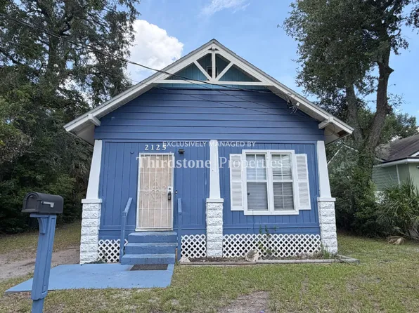 2125 Lambert St, Jacksonville, FL 32206