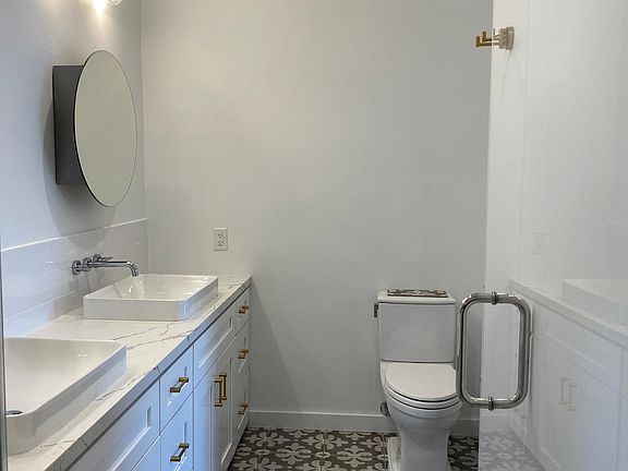5th image of 11815 Timaru Way