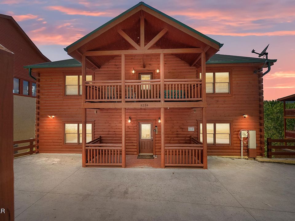 1st image of 3238 Smoky Ridge Way