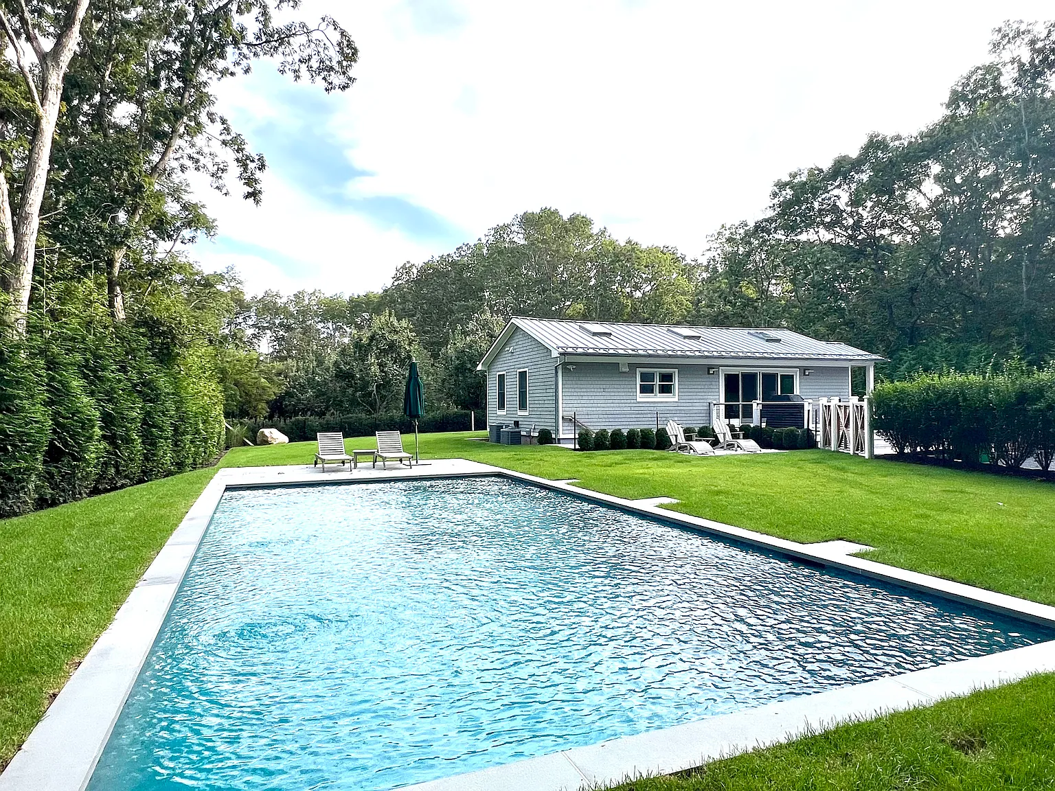 Brand New in Bridgehampton with Pool — Photo 1