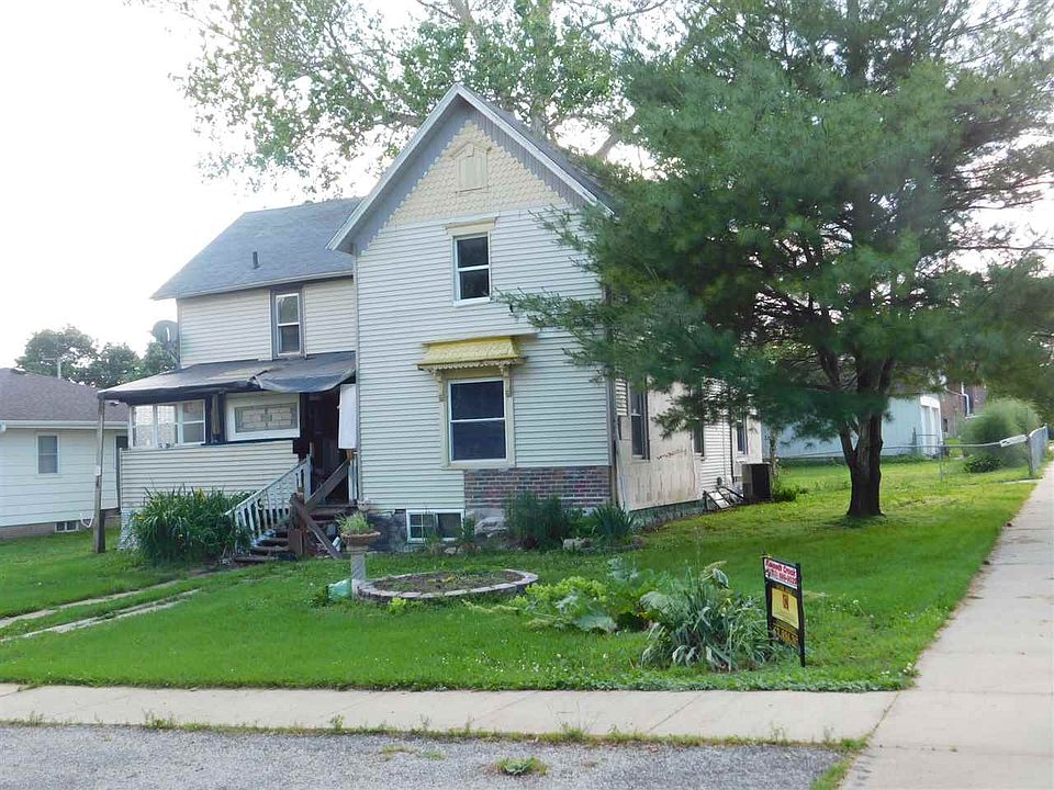 2nd image of 705 Jefferson Ave