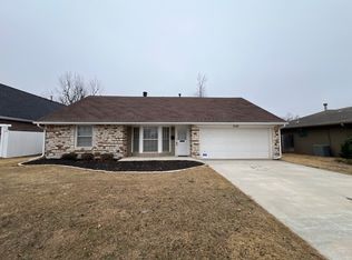 2120 Gladstone Ter, Oklahoma City, OK 73120