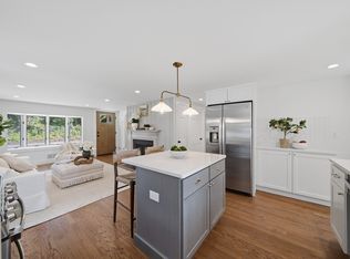 26 Heather St, Beverly, MA 01915