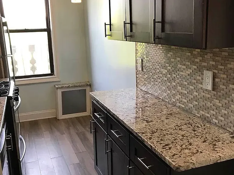 1620 Caton Ave #3R — Photo 9