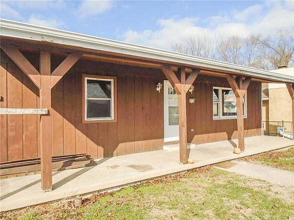 2nd image of 2733 Oneida Dr