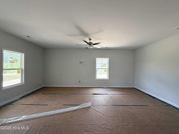 4th image of 37 Fiddleneck Court