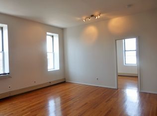 296 Nassau Ave APT 4R, Brooklyn, NY 11222