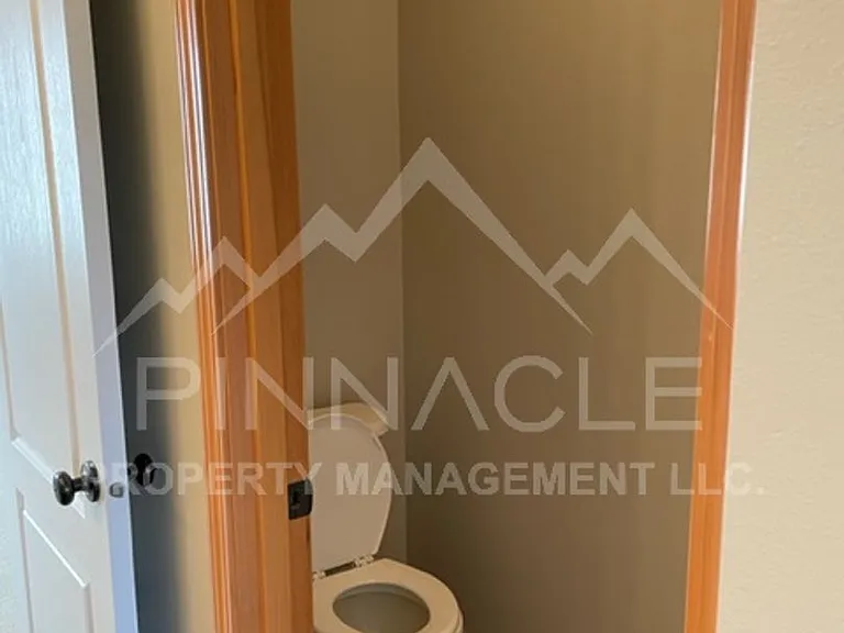 1808 W Clearview Dr — Photo 25