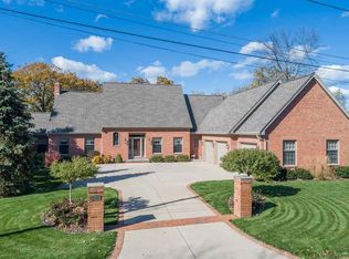 4667 Esther Ln, Green Bay, WI 54311