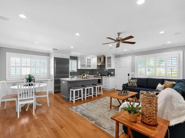 2303 Saidel Dr APT 4, San Jose, CA 95124