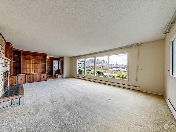 5th image of 405 S Alder Street