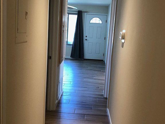 5th image of 1724 Orinda Ct