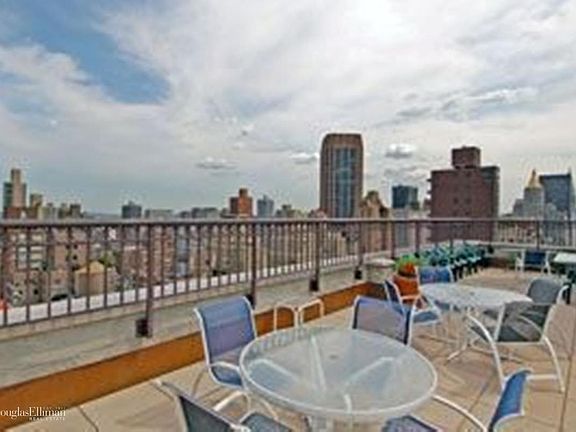 4th image of 242 Madison Ave #15J