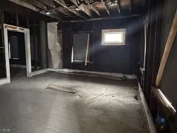 3rd image of 3619 E 76th St