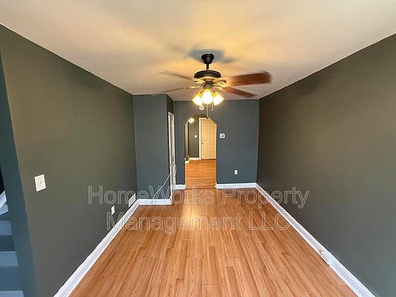 5th image of 3844 Elmley Ave