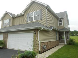 561 N Frieh Dr, Romeoville, IL 60446