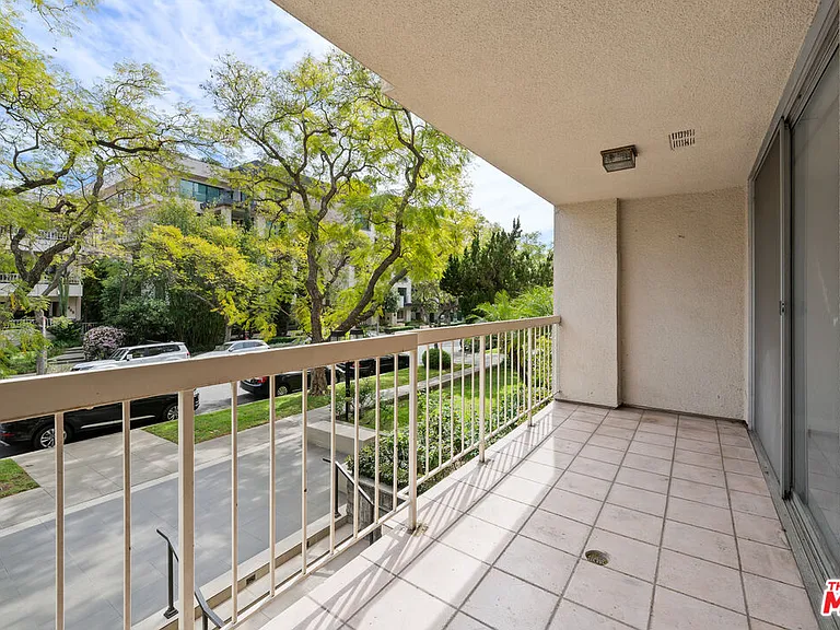 441 N Oakhurst Dr #206 — Photo 10