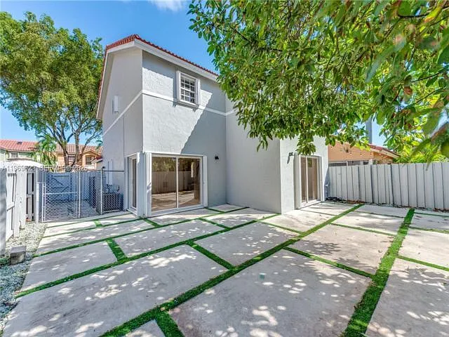 13912 SW 103rd Ln — Photo 10